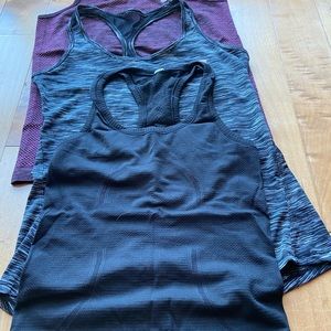 Black work out top